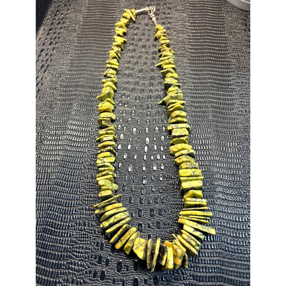 Yellow Stone Slab Heishi Necklace Silver Tone Toggle Clasp 22 Inch Statement